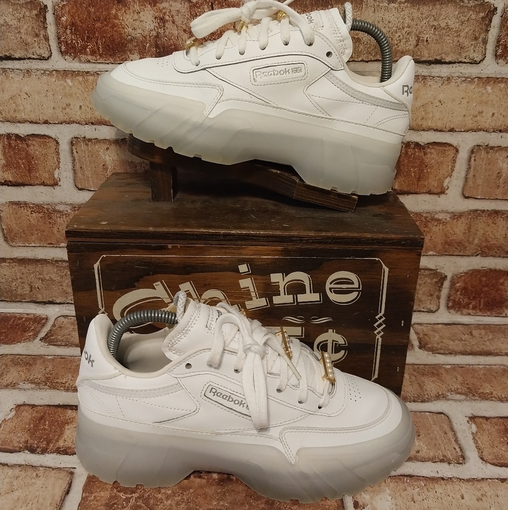Pre-owned Reebok Club C Cardi B